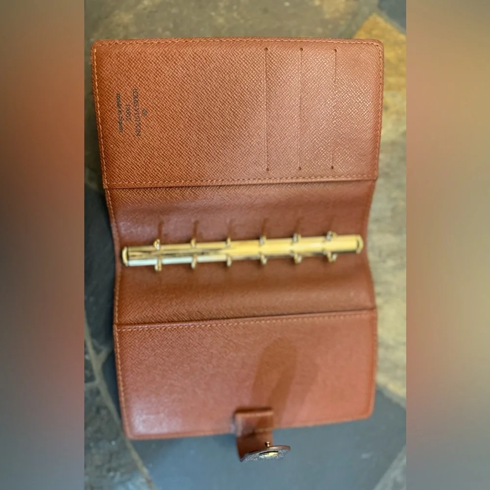 Authentic Louis Vuitton Agenda PM - Picture 6 of 9
